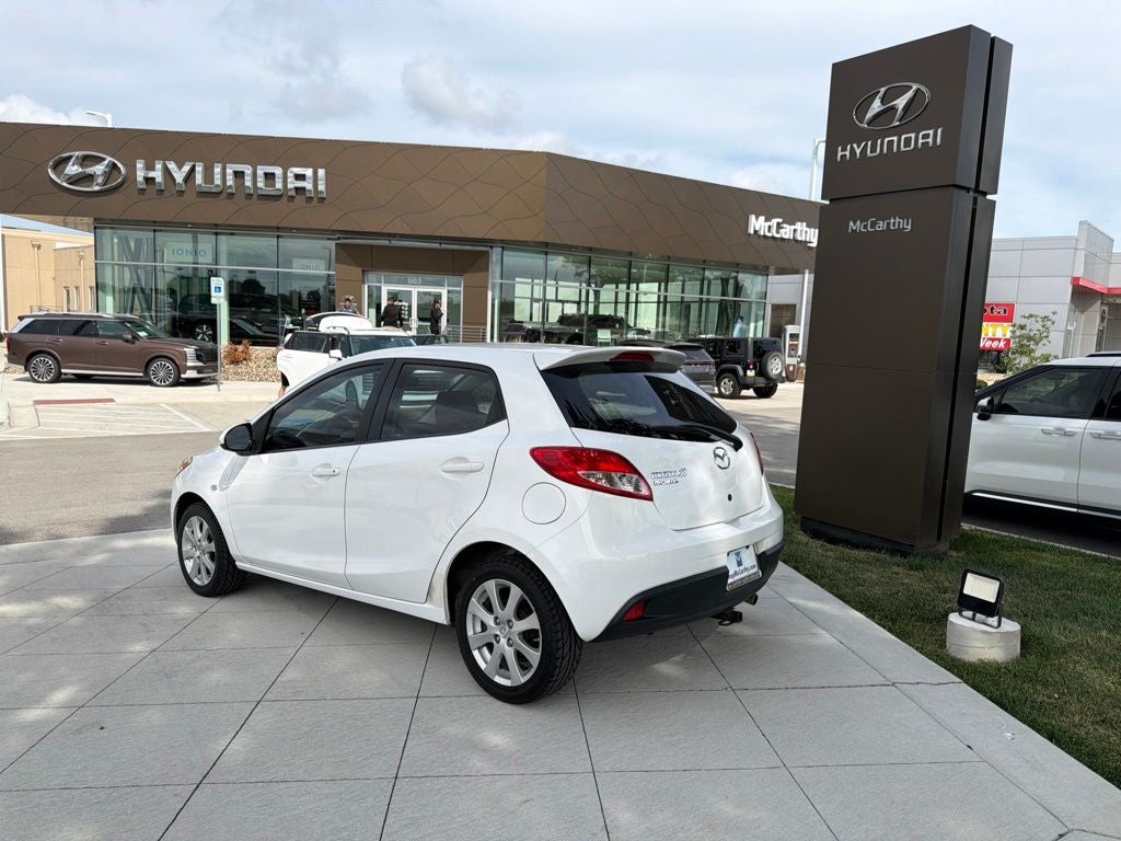 2011 Mazda Mazda2 Touring