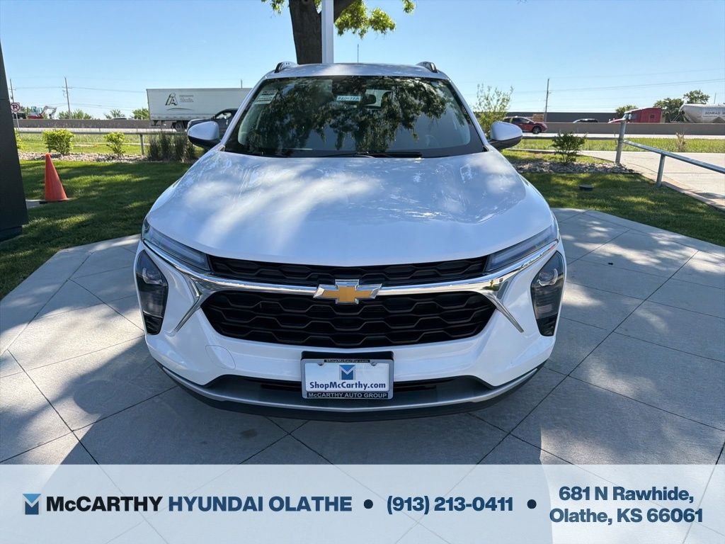2024 Chevrolet Trax LT