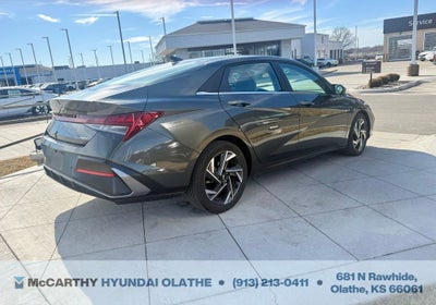 2024 Hyundai Elantra Limited