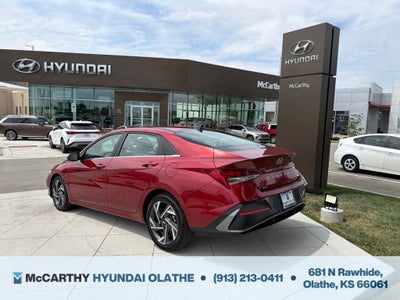 2024 Hyundai Elantra Limited