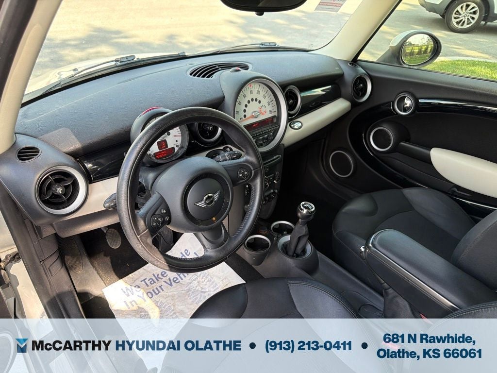 2013 MINI Cooper Base