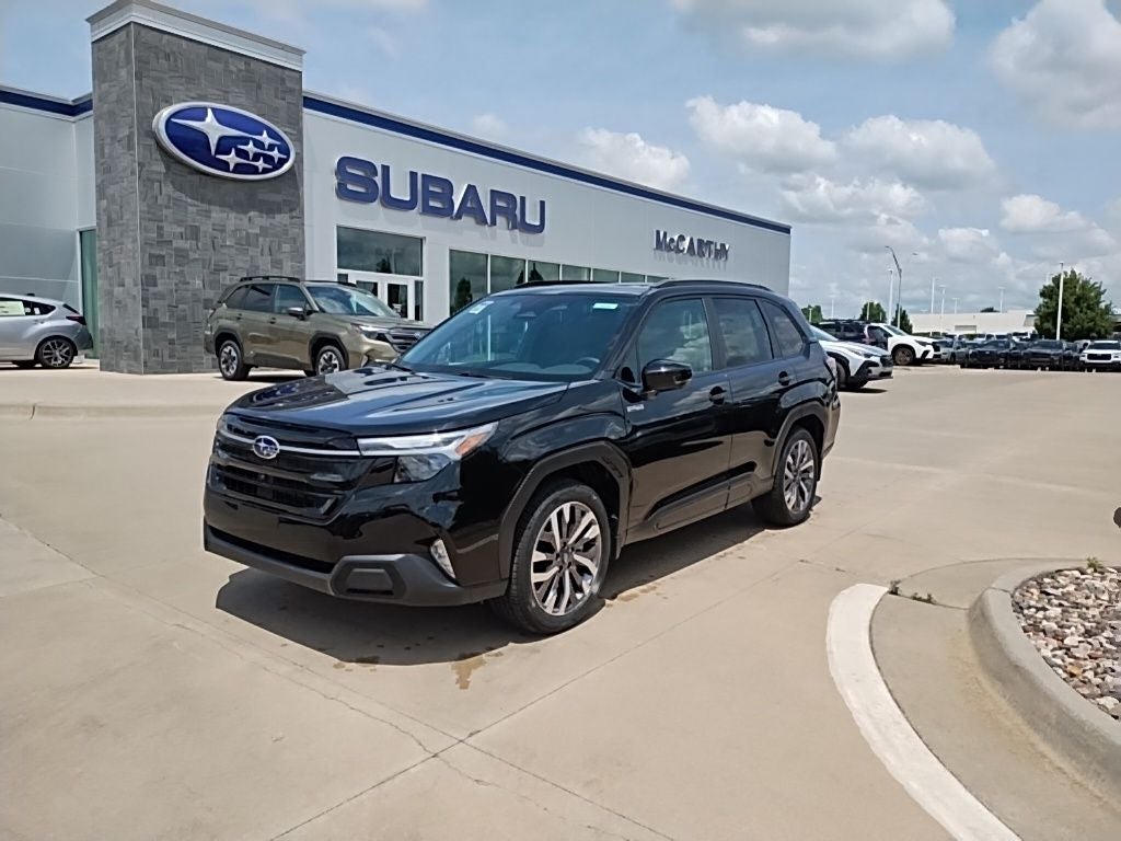 2026 Subaru Forester Touring Hybrid's photo