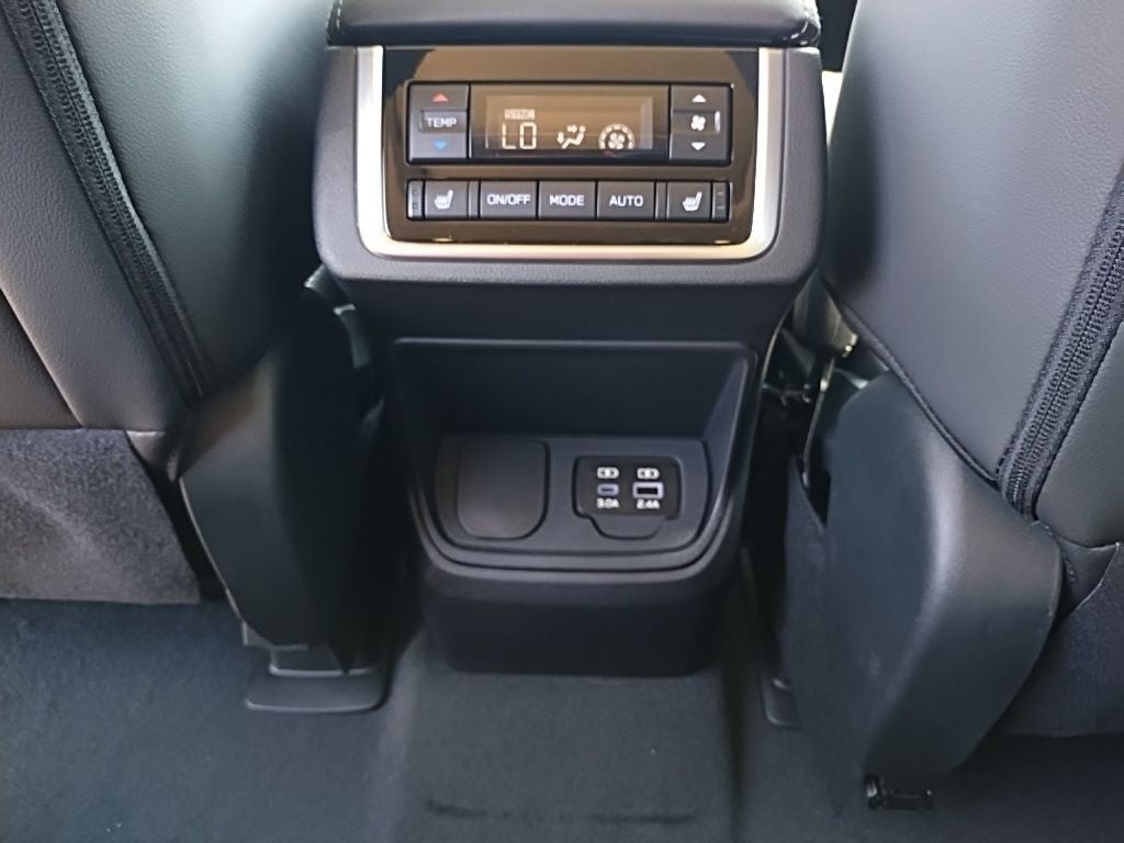 2026 Subaru Ascent Limited Package 32