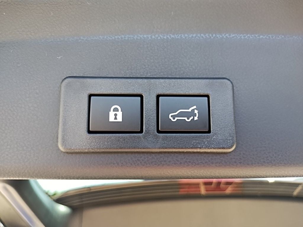 2026 Subaru Ascent Limited Package 32