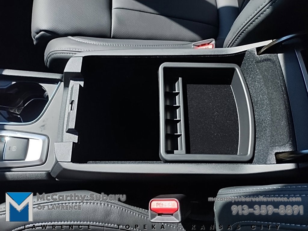2027 Subaru Ascent Limited Package 32