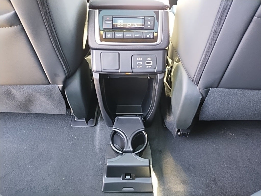 2026 Subaru Ascent Limited Bronze Edition