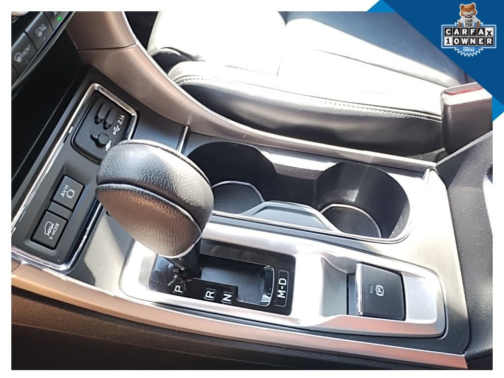 2022 Subaru Ascent Limited 8 PASSENGER