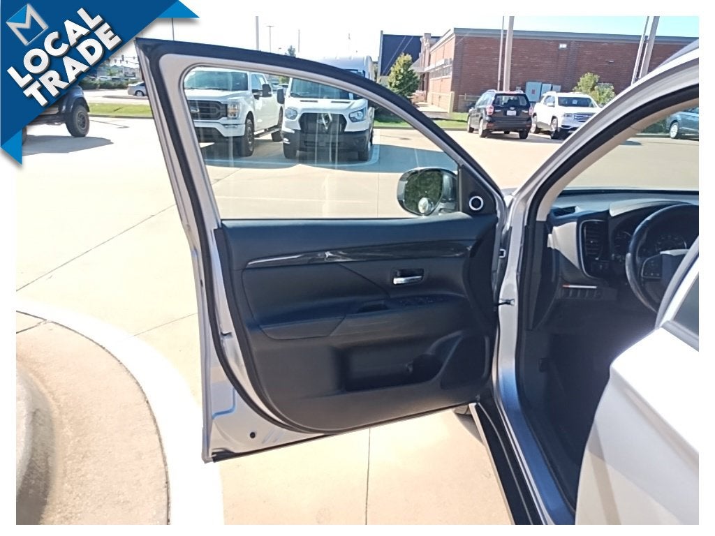 2016 Mitsubishi Outlander SEL