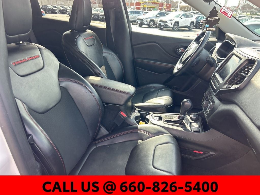 2019 Jeep Cherokee Trailhawk