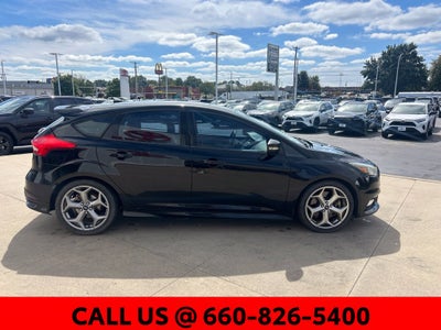 2017 Ford Focus ST