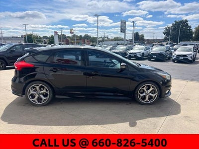 2017 Ford Focus ST