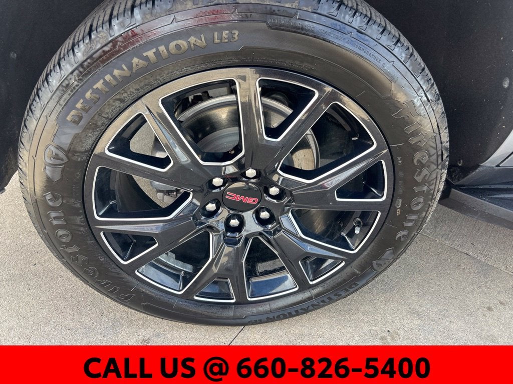 2024 GMC Yukon SLT