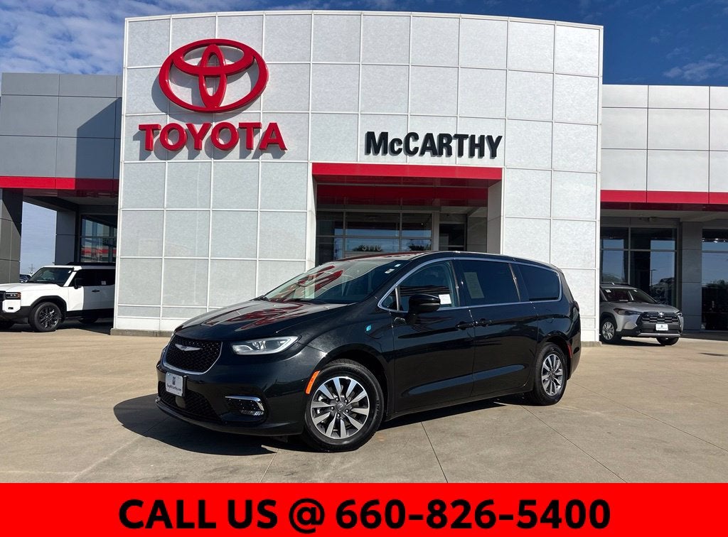2023 Chrysler Pacifica Hybrid Touring L