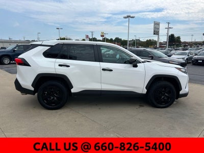 2024 Toyota RAV4 LE