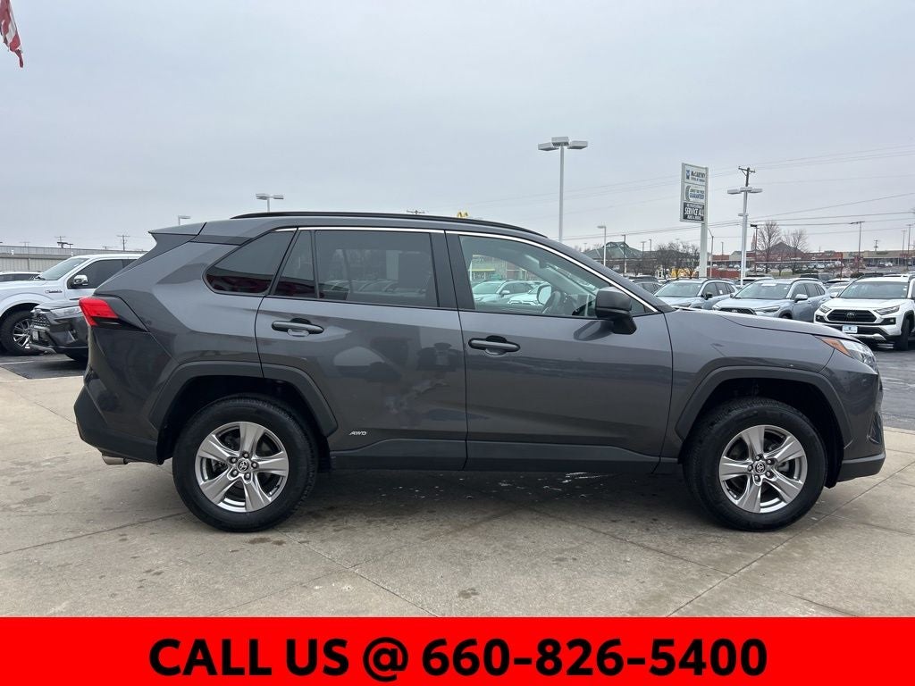 2025 Toyota RAV4 Hybrid LE