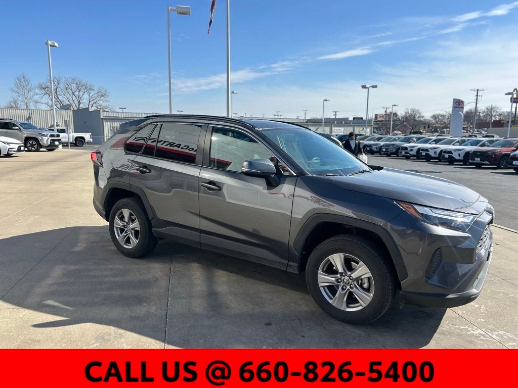 2025 Toyota RAV4 XLE
