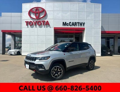 2025 Jeep Compass Trailhawk