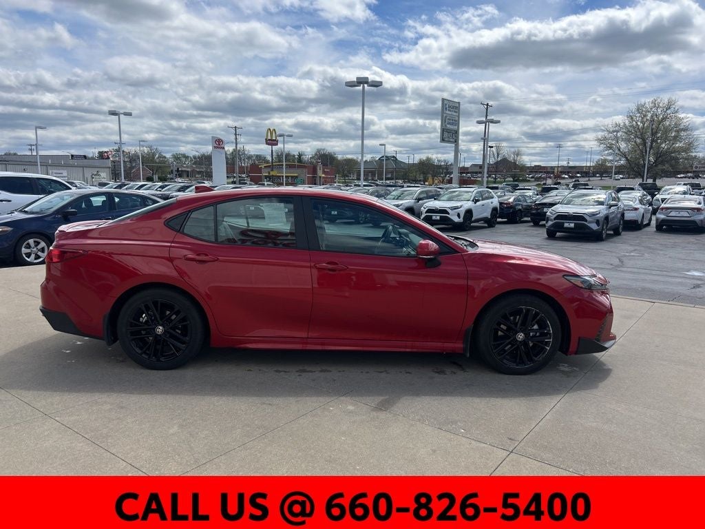 2025 Toyota Camry SE