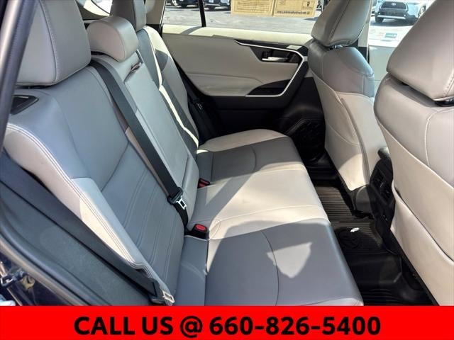 2022 Toyota RAV4 Hybrid XLE Premium