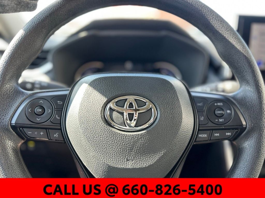 2025 Toyota RAV4 Hybrid XLE