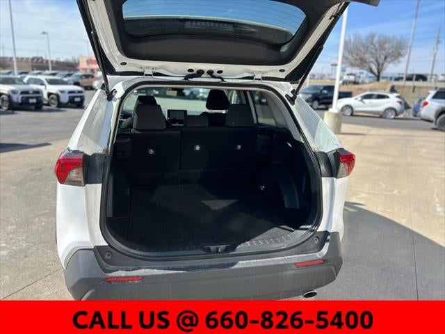 2025 Toyota RAV4 Hybrid XLE