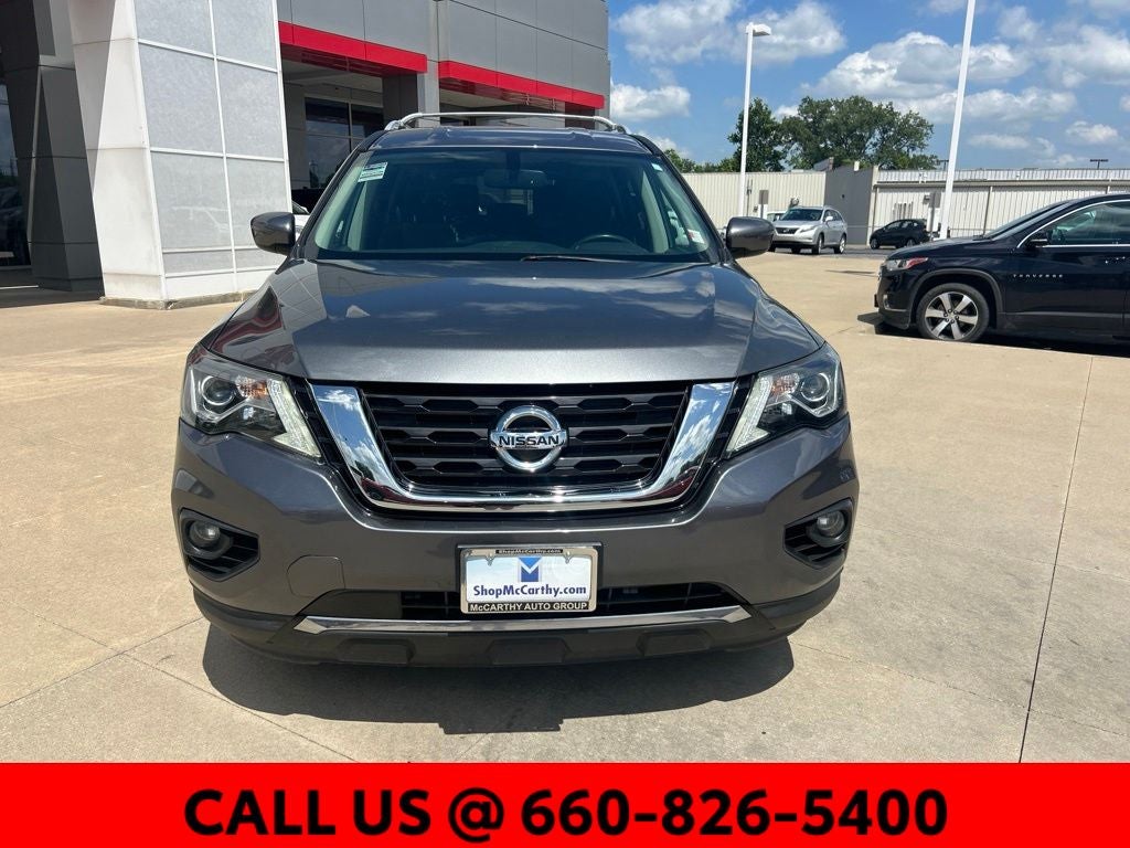 2020 Nissan Pathfinder SV