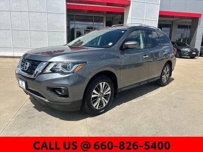 2020 Nissan Pathfinder SV