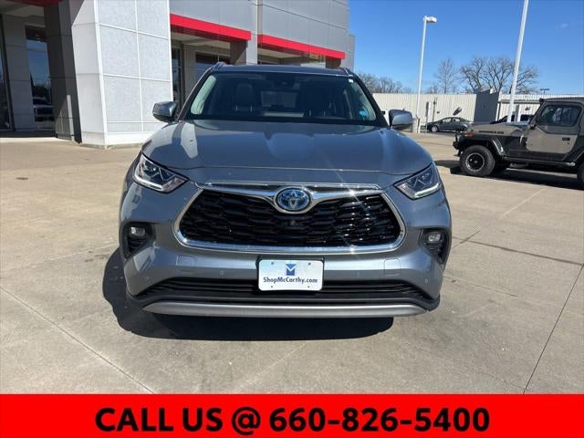 2021 Toyota Highlander Hybrid Platinum