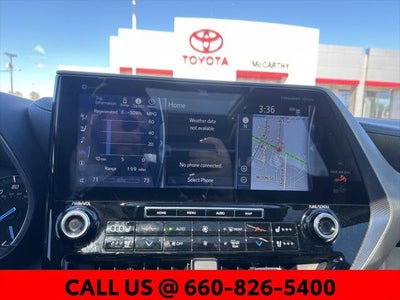 2021 Toyota Highlander Hybrid Platinum