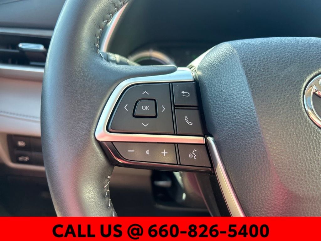 2022 Toyota Highlander Hybrid XLE