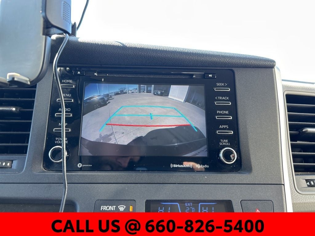 2020 Toyota Sienna LE 7 Passenger