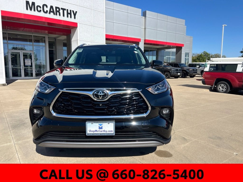 2023 Toyota Highlander Platinum