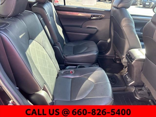 2023 Toyota Highlander Platinum