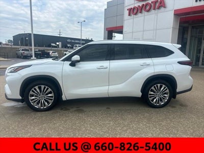 2024 Toyota Highlander Platinum