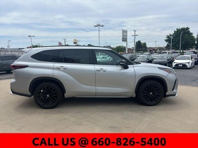 2025 Toyota Highlander XSE