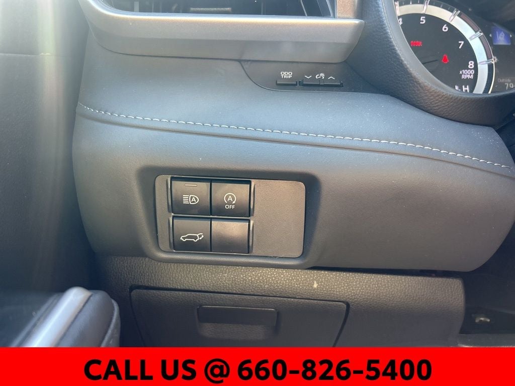 2025 Toyota Highlander LE