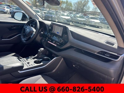 2025 Toyota Highlander LE