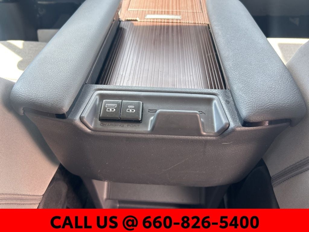 2024 Toyota Sienna LE 8 Passenger