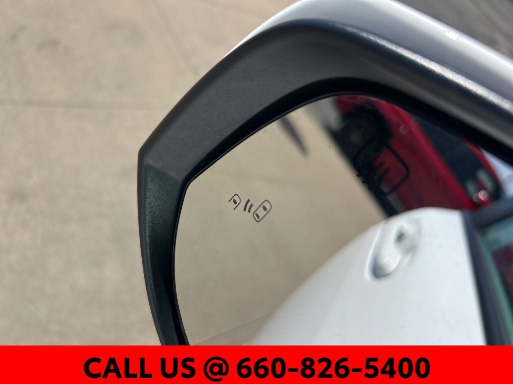 2024 Toyota Sienna LE 8 Passenger