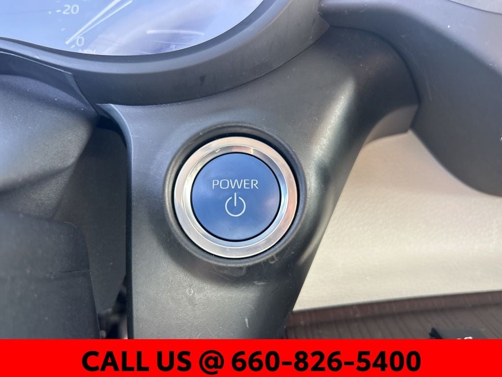 2024 Toyota Sienna LE 8 Passenger