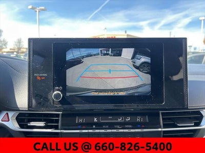 2025 Toyota Sienna LE 8 Passenger