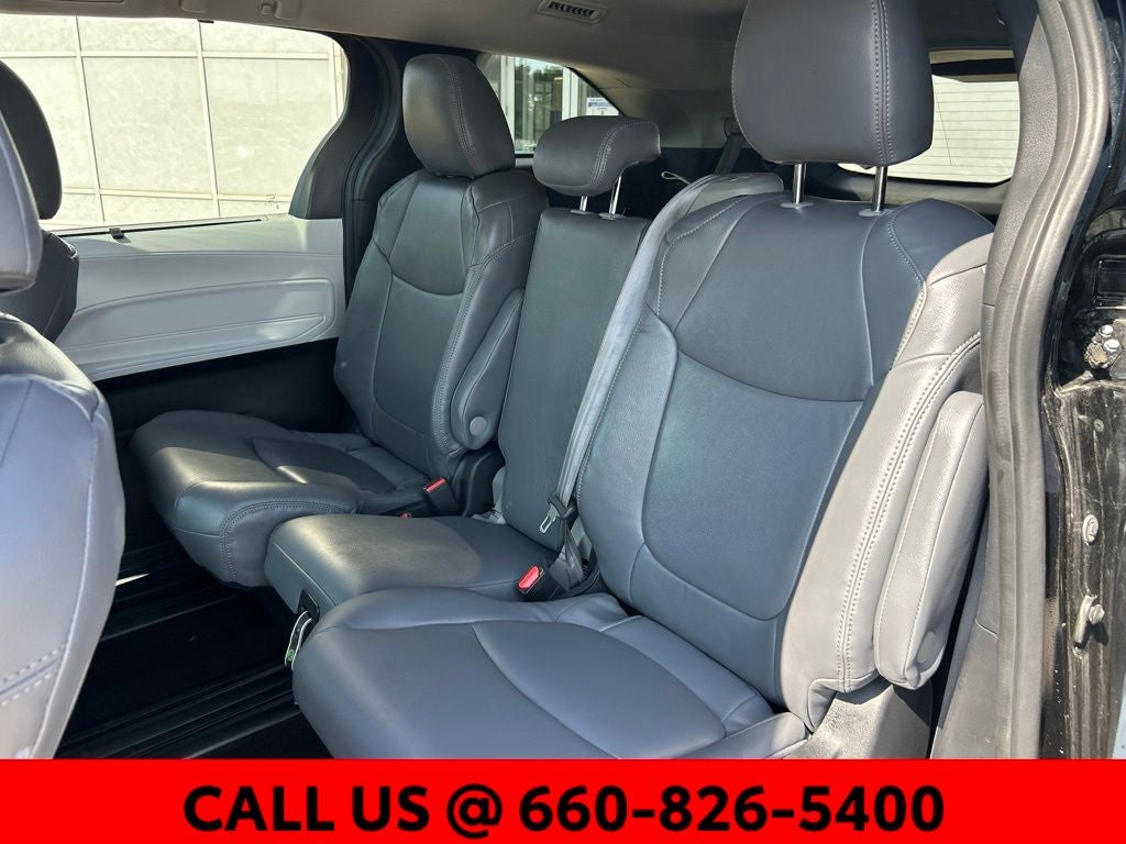 2025 Toyota Sienna LE 8 Passenger