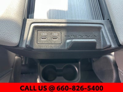 2025 Toyota Sienna LE 8 Passenger