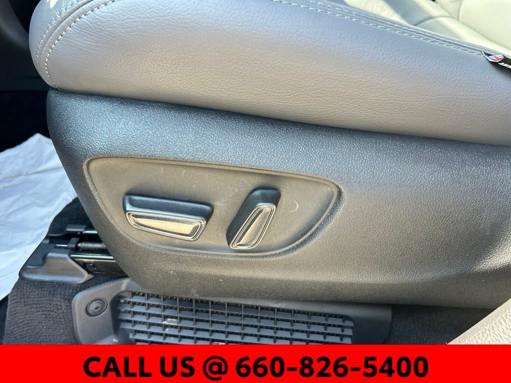 2025 Toyota Sienna LE 8 Passenger