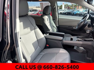 2023 Toyota Sienna XLE 8 Passenger