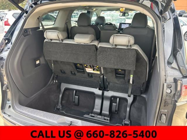 2023 Toyota Sienna XLE 8 Passenger