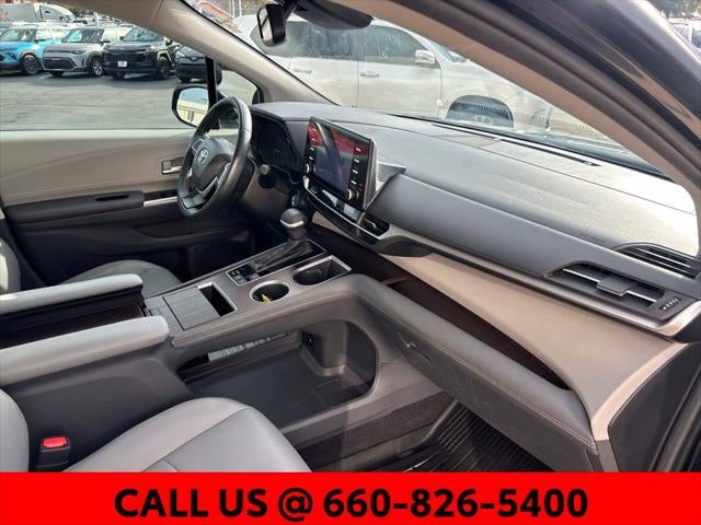2023 Toyota Sienna XLE 8 Passenger