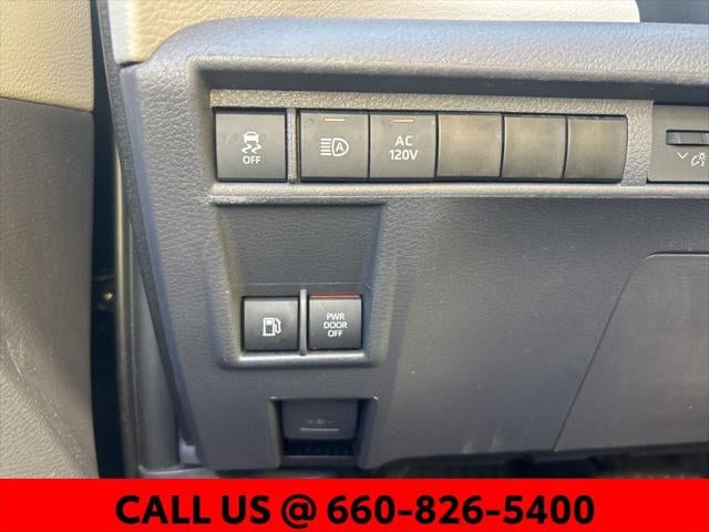 2022 Toyota Sienna Limited 7 Passenger