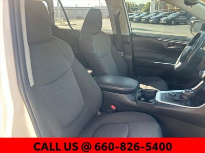 2021 Toyota RAV4 Hybrid XLE