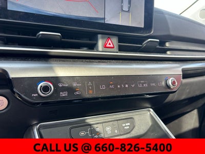 2025 Kia Carnival SX